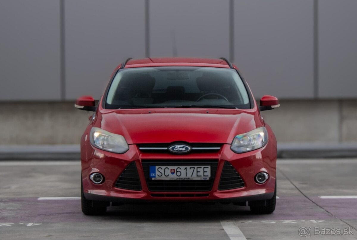 Ford Focus Kombi benzin, Manual - 2
