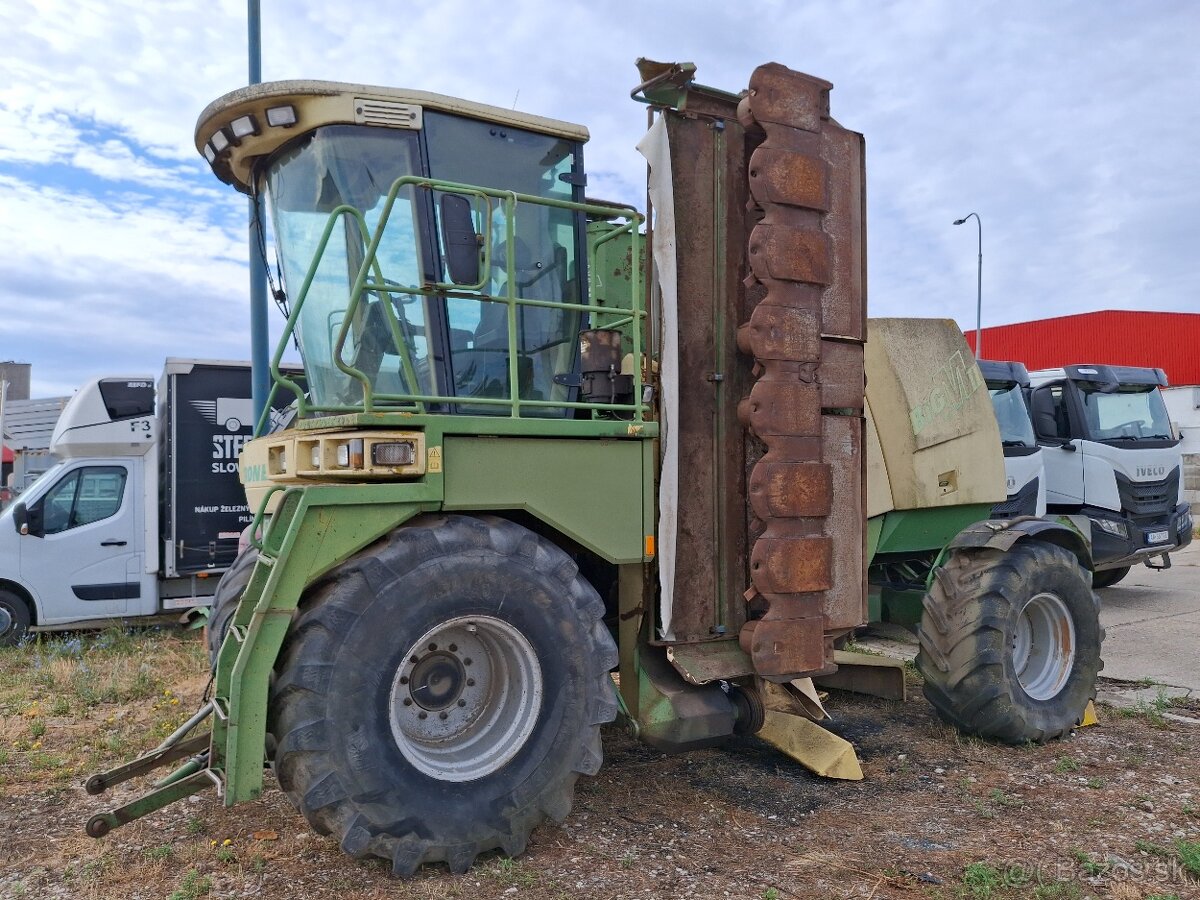 Žací mačkač Krone Big M II - 2
