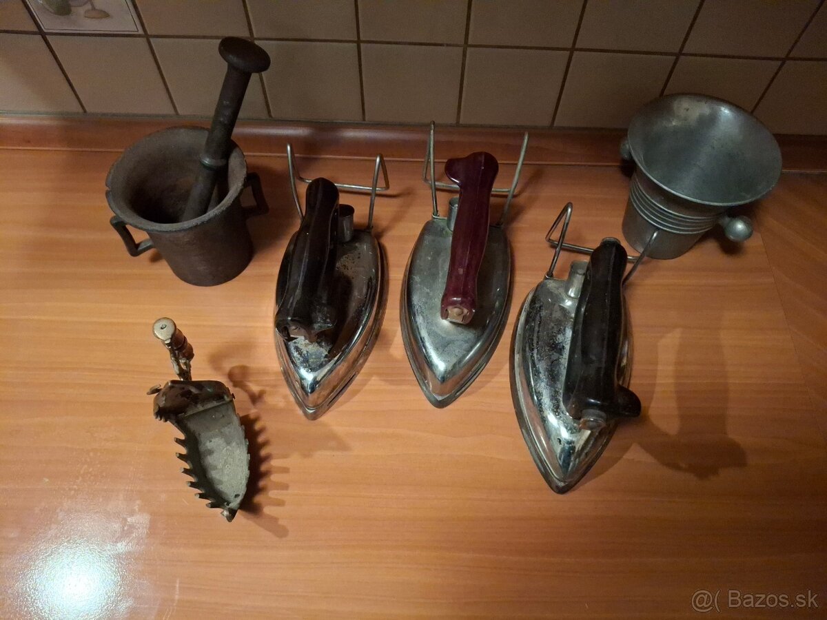 Retro žehličky - 2