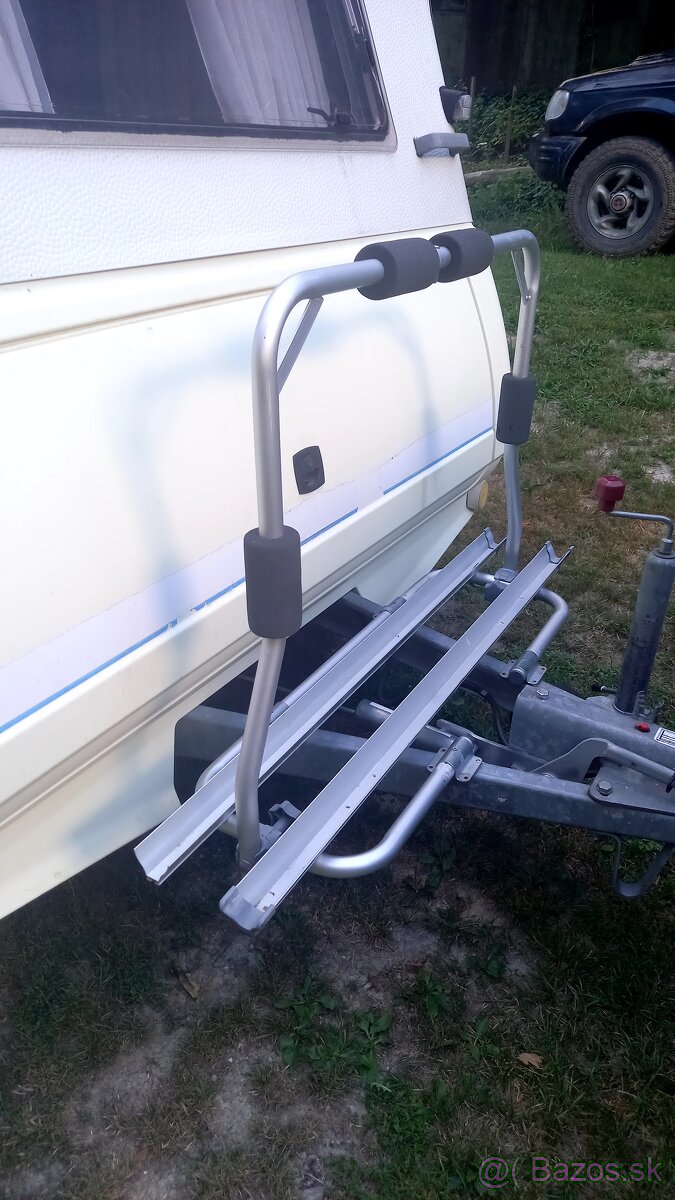 Nosič na bicykel na karavan - 2