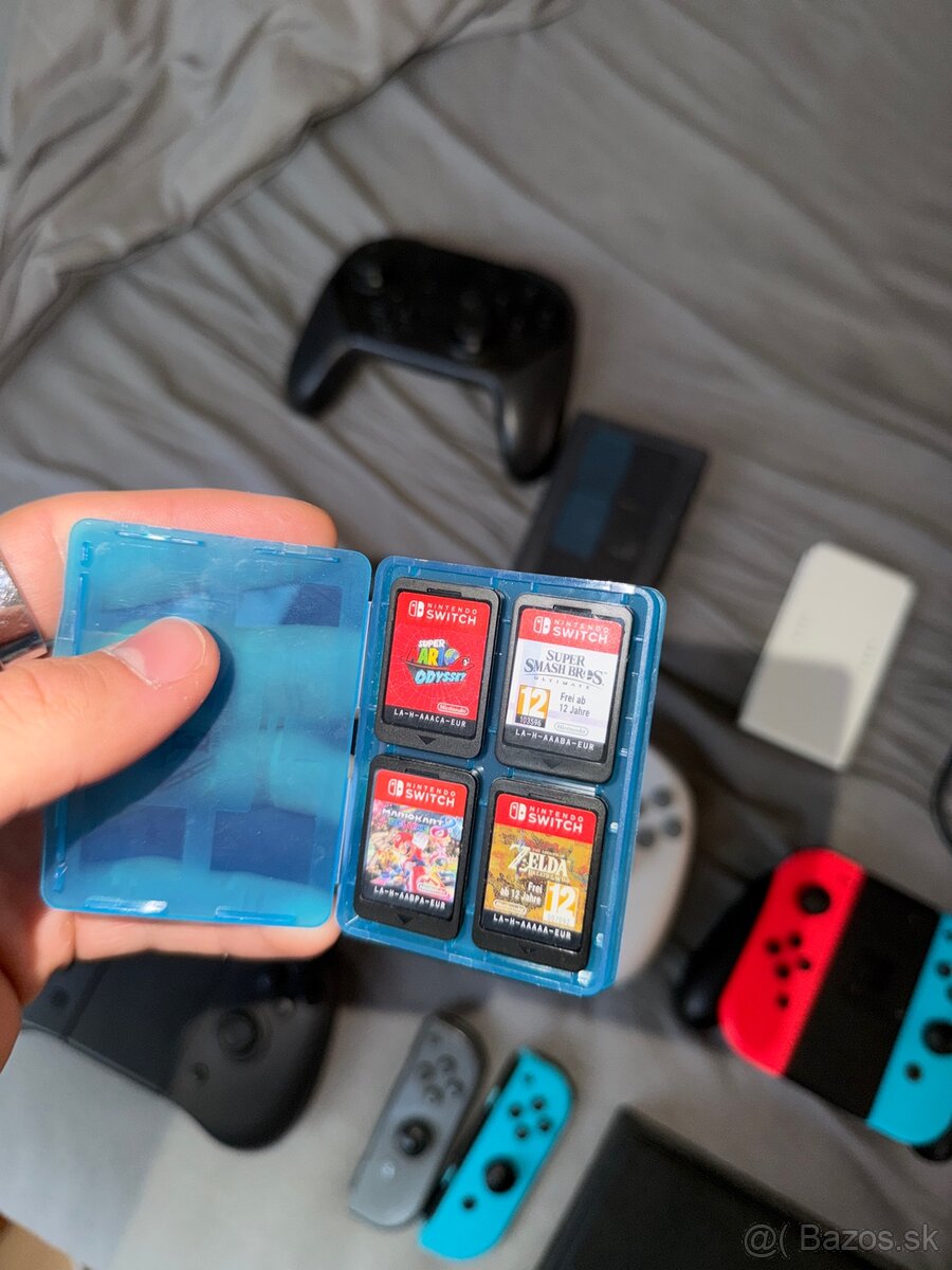 Nintendo Switch V1 XAJ7000 UNPATCHED + príslušenstvo - 2