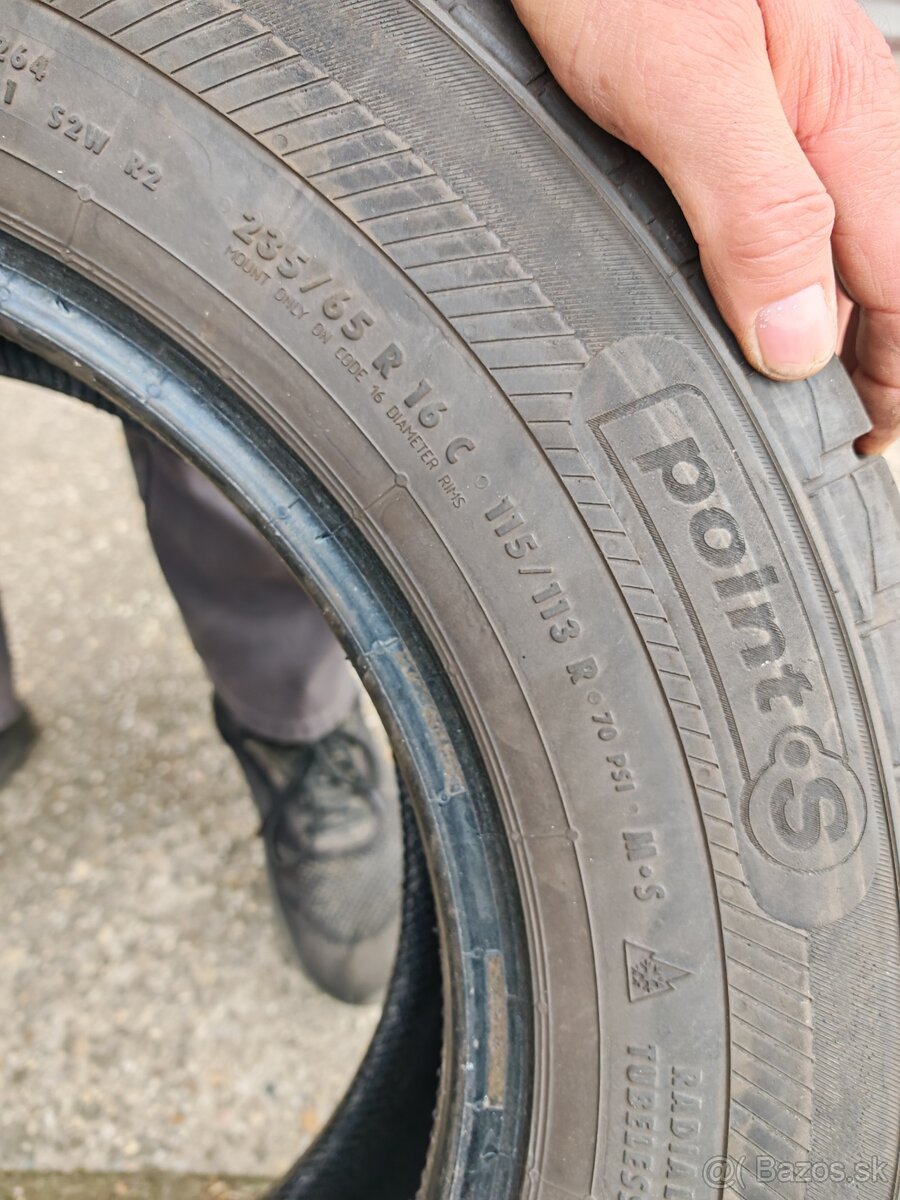 Zimne gumy 235/65r16c - 2