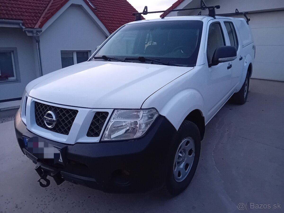 Predám Nissan Navara 4x4 2,5 dci 2013 DPH, 140 kw