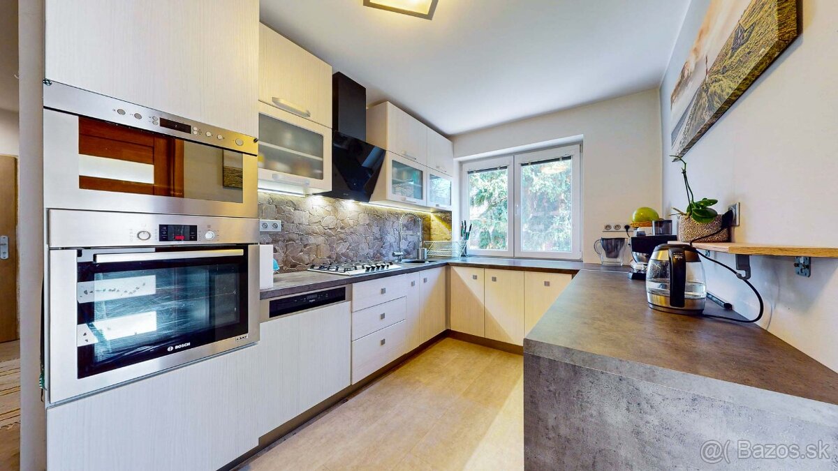 Zrekonštruovaný 3 - izb. byt v tichej lokalite Sliač + garáž - 2