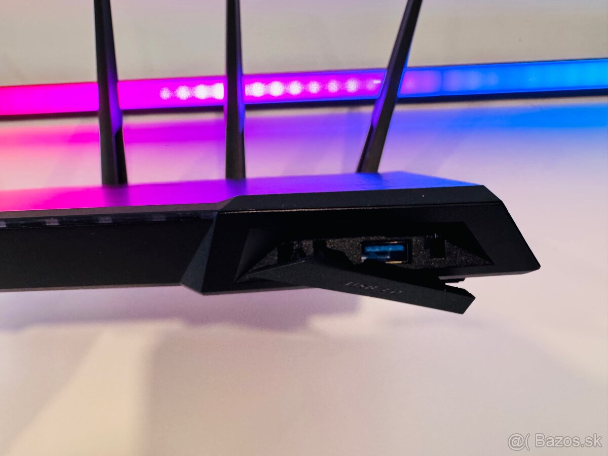 Špičkový 4x4 MIMO WiFi router ASUS RT-AC87U AC2400 - 2