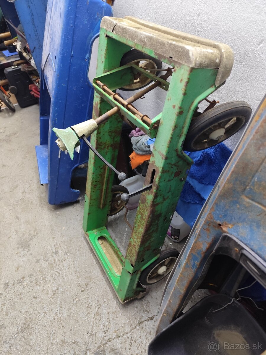 Slapacie autičko - 2