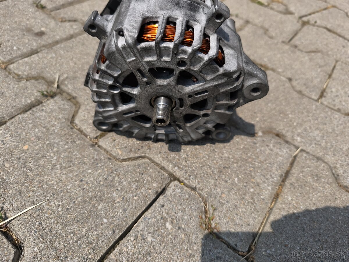 Alternátor Ford tranzit novší model - 2