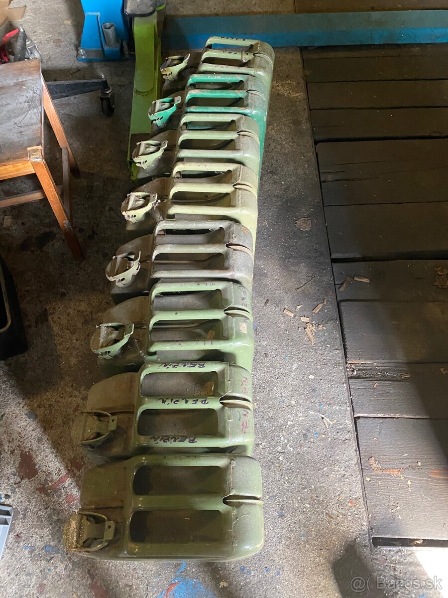 predam ocelove kanistre 20L - 2