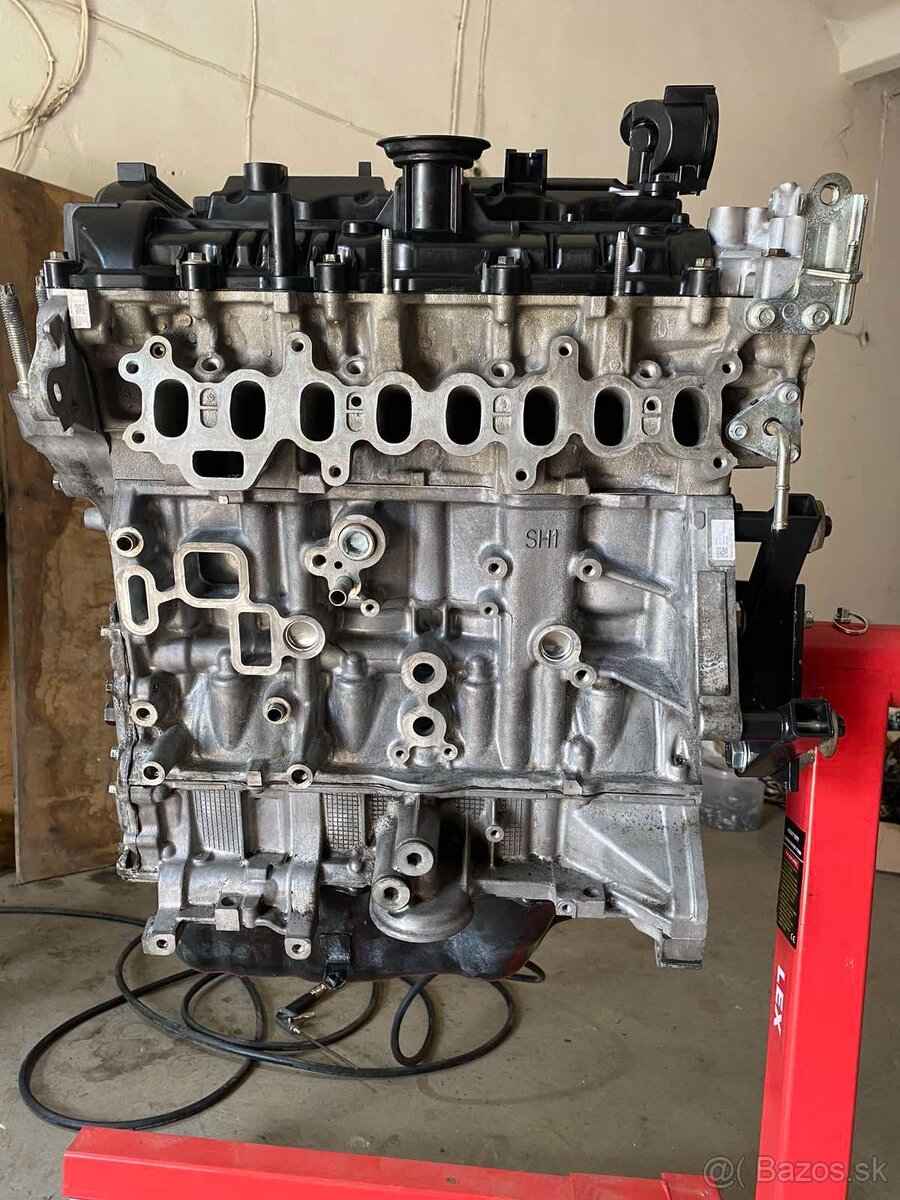 Motor, mozda 2.2 sh - 2