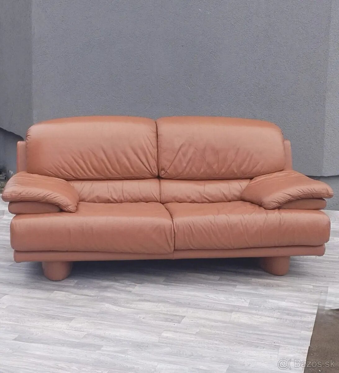 Dvojsedačka talianska. - 2