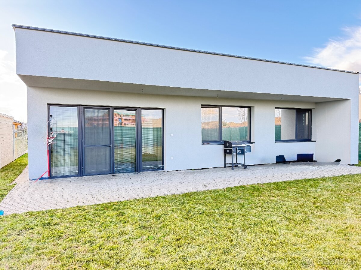 4 izbový rodinný dom Miloslavov - PREDAJ - 2