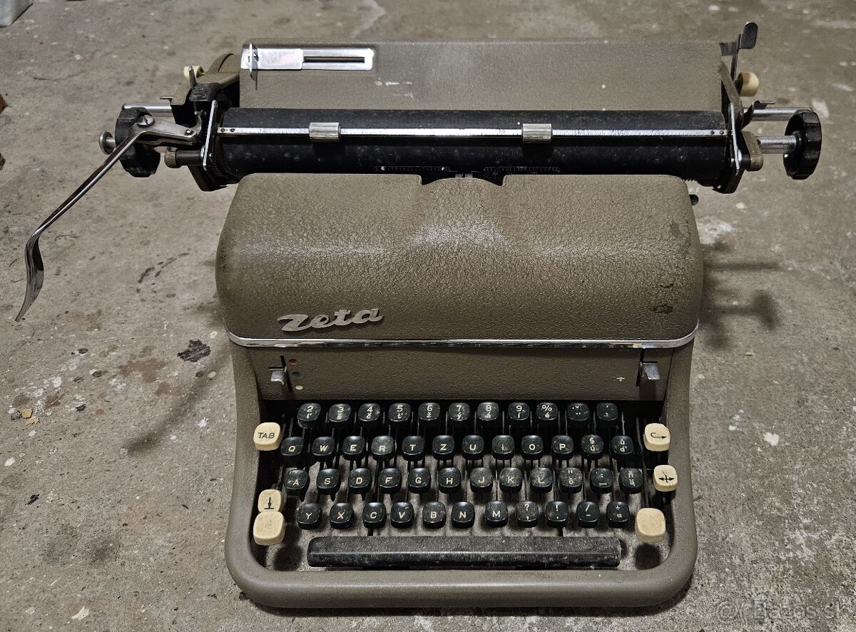 Predám písací stroj - 2