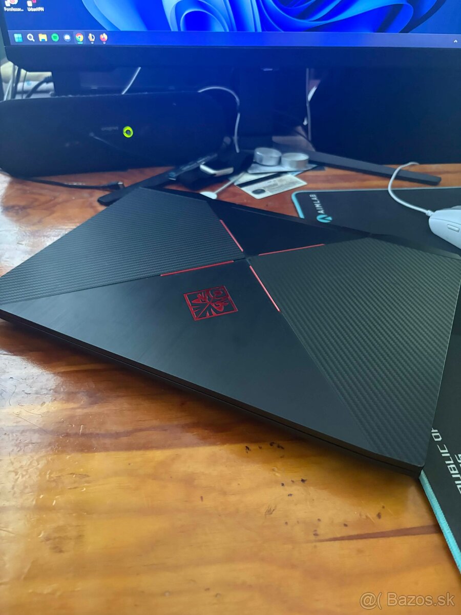 HP OMEN 15-dc1003nc - 2