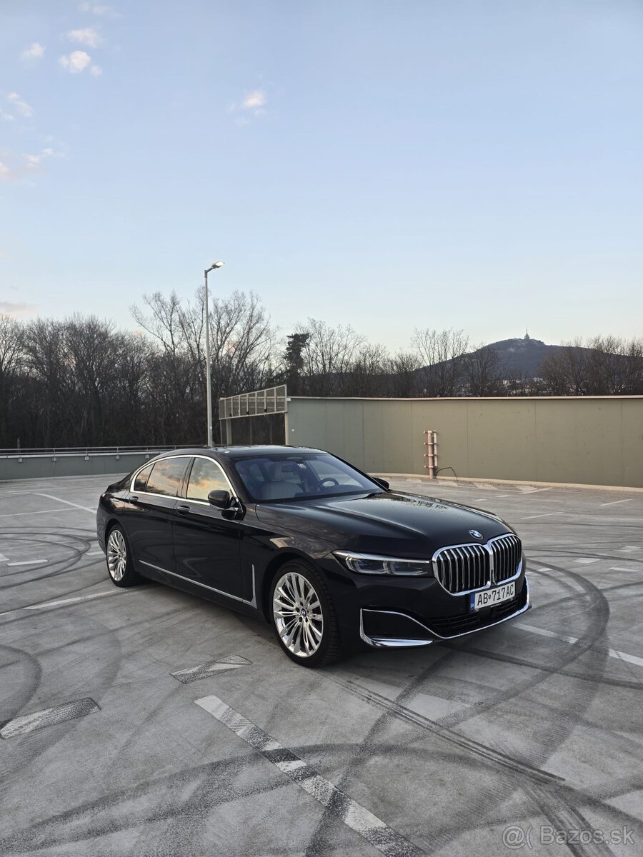 BMW 750 LD 2019 - 2
