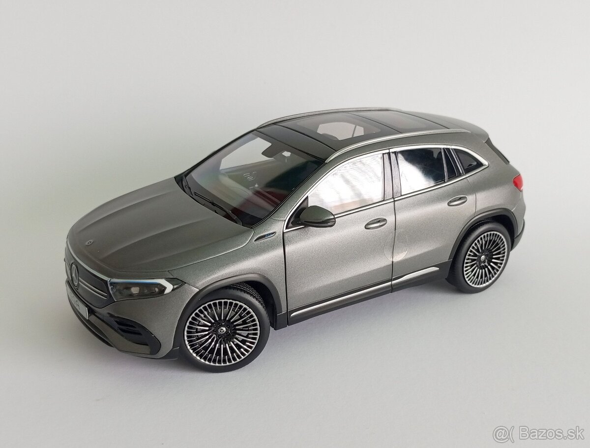 1:18 Mercedes-Benz EQA - 2
