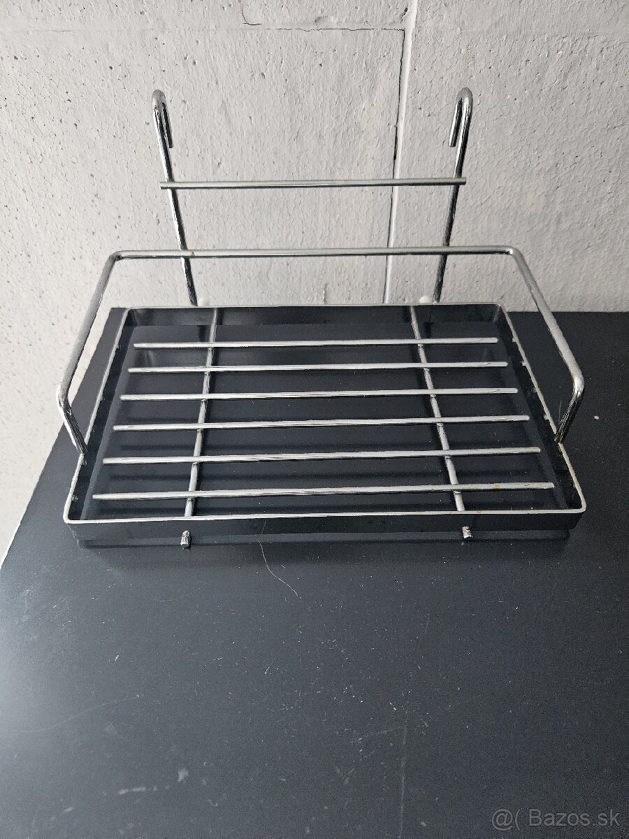 Poličky do kúpelne - 2