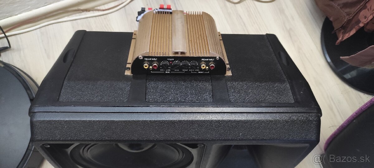Zosilňovač a Subwoofer do auta - 2