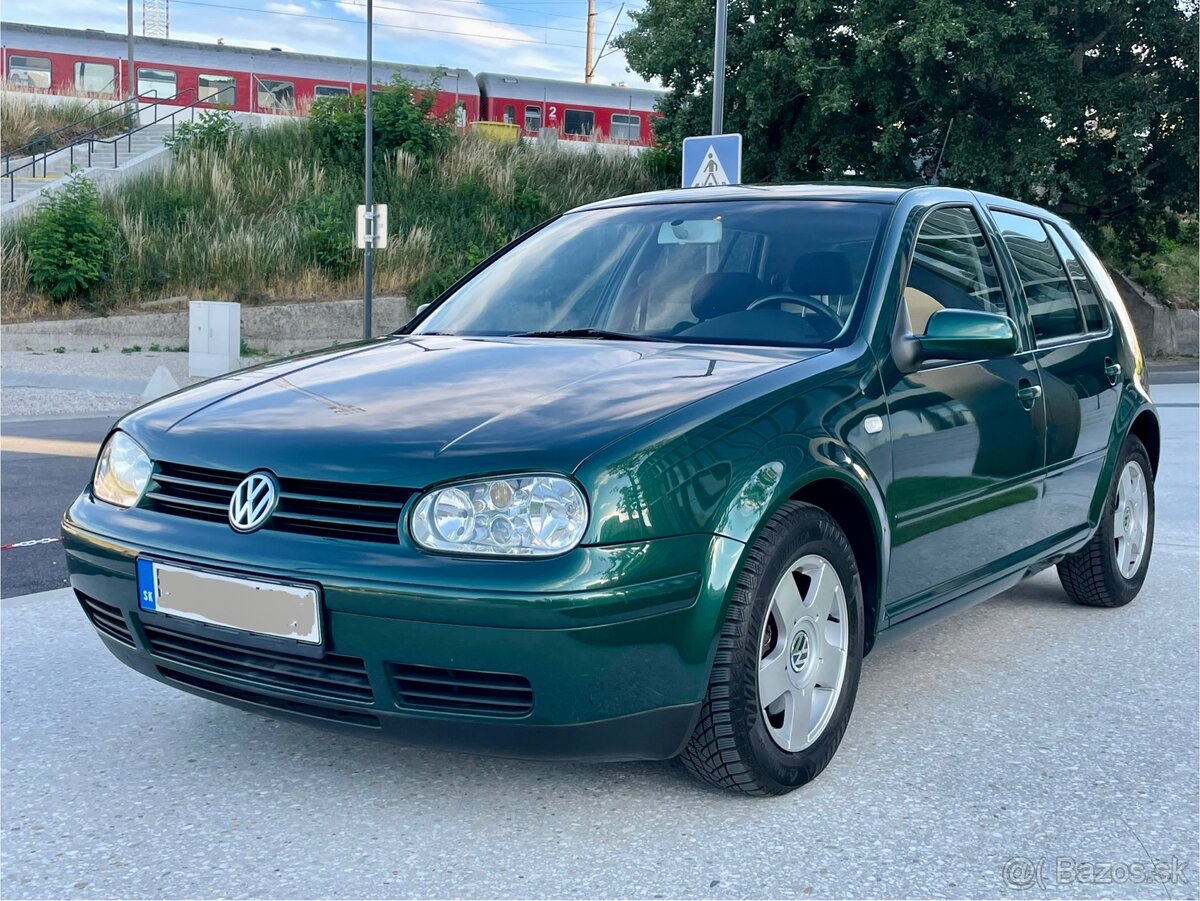 VW Golf IV 2.3 VR5 AUTOMAT - 2