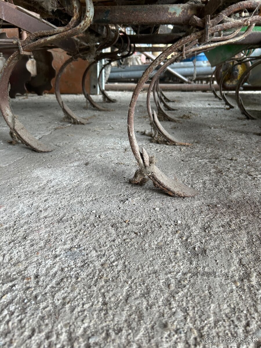 Kultivátor - 2