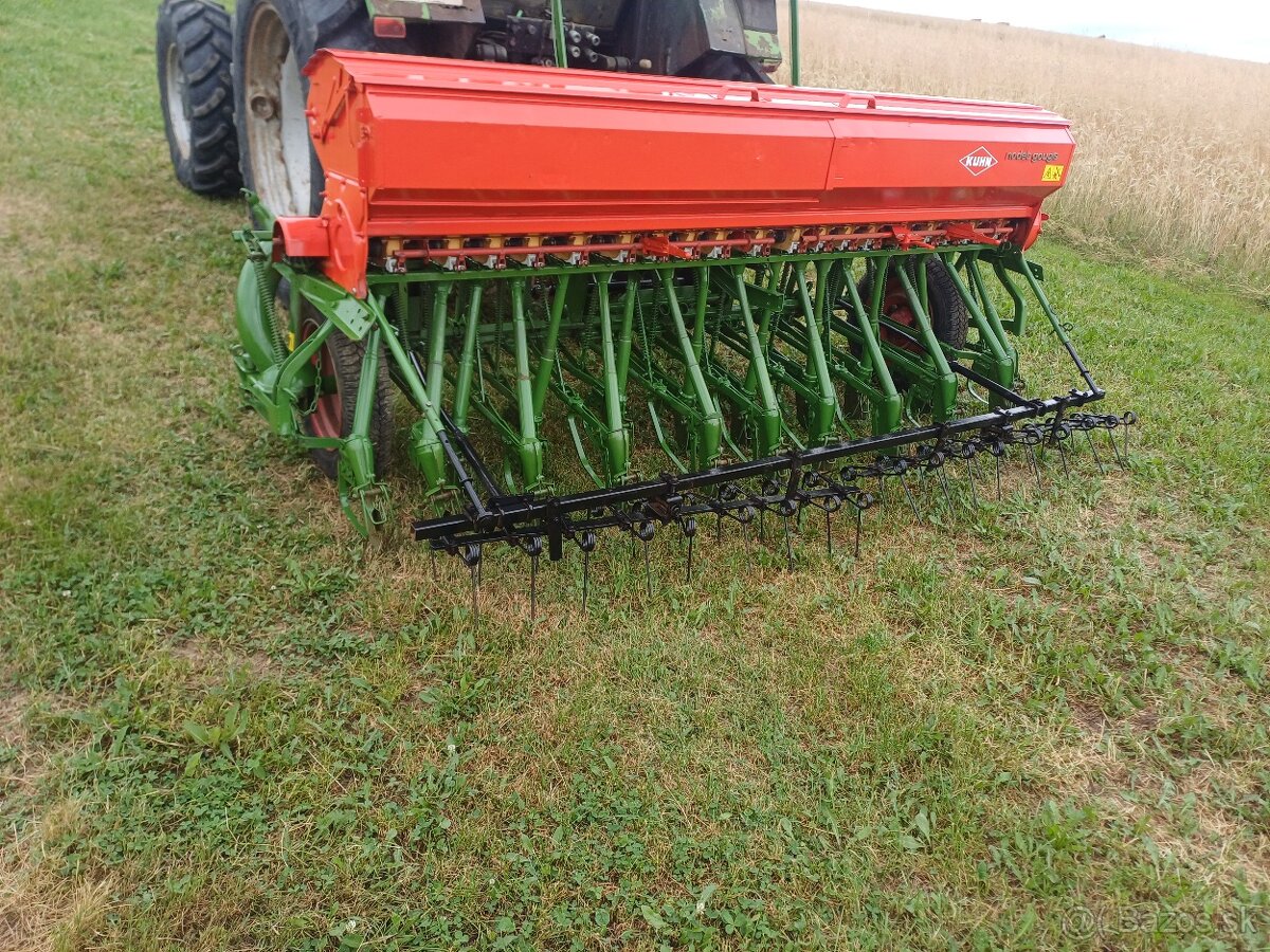 Sejacka, 3m dobry stav , kuhn - 2