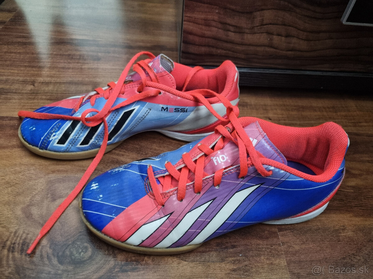 adidas kopačky halovky 35 - 2