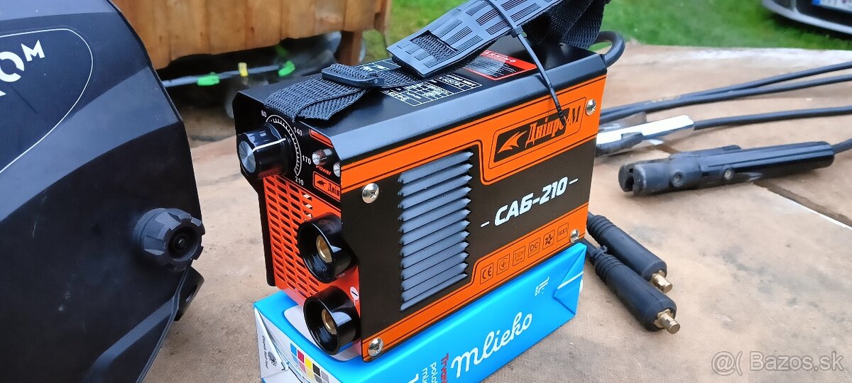 zváračka invertor Dnipro šikovne malinká 210A - 2