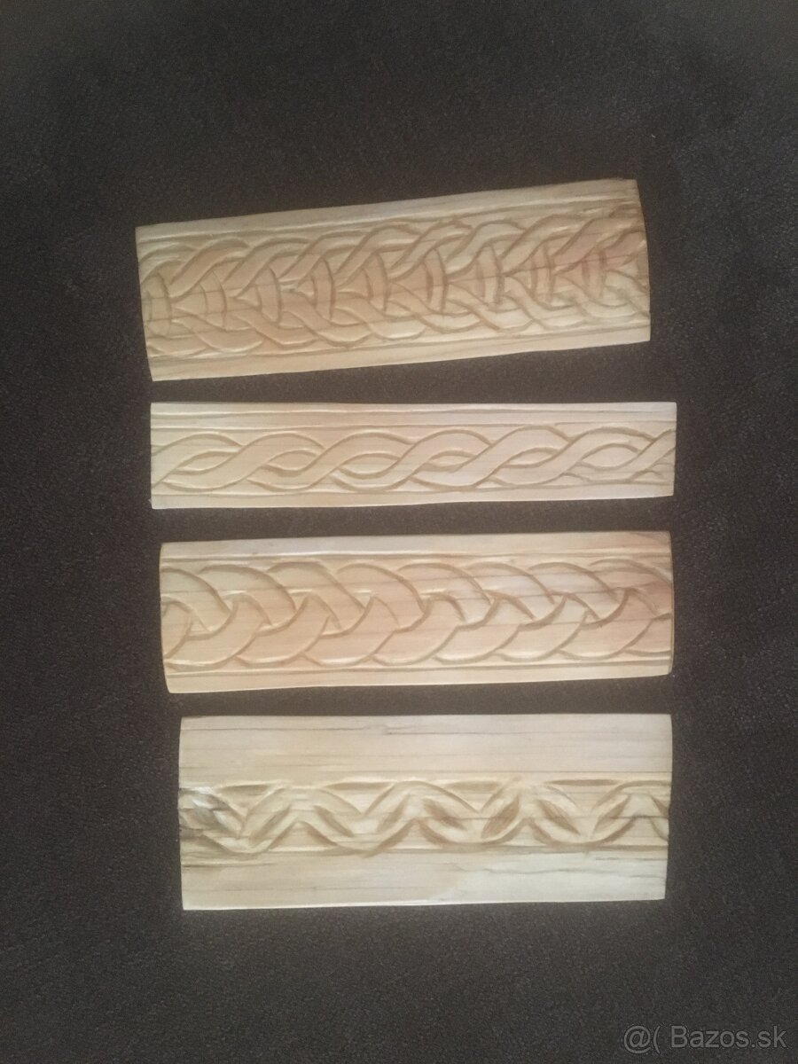 Predám 4 vyrezávané drevené záložky - 2