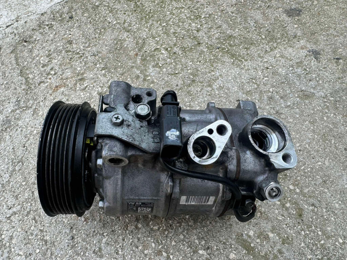Kompresor klimatizácie Audi A6 C7 (4M0820803J) - 2