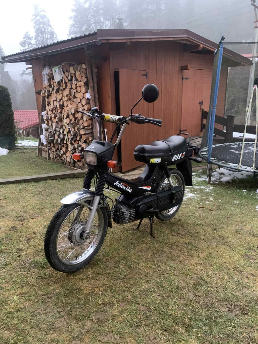 Predám motorku Hero puch automatic - 2