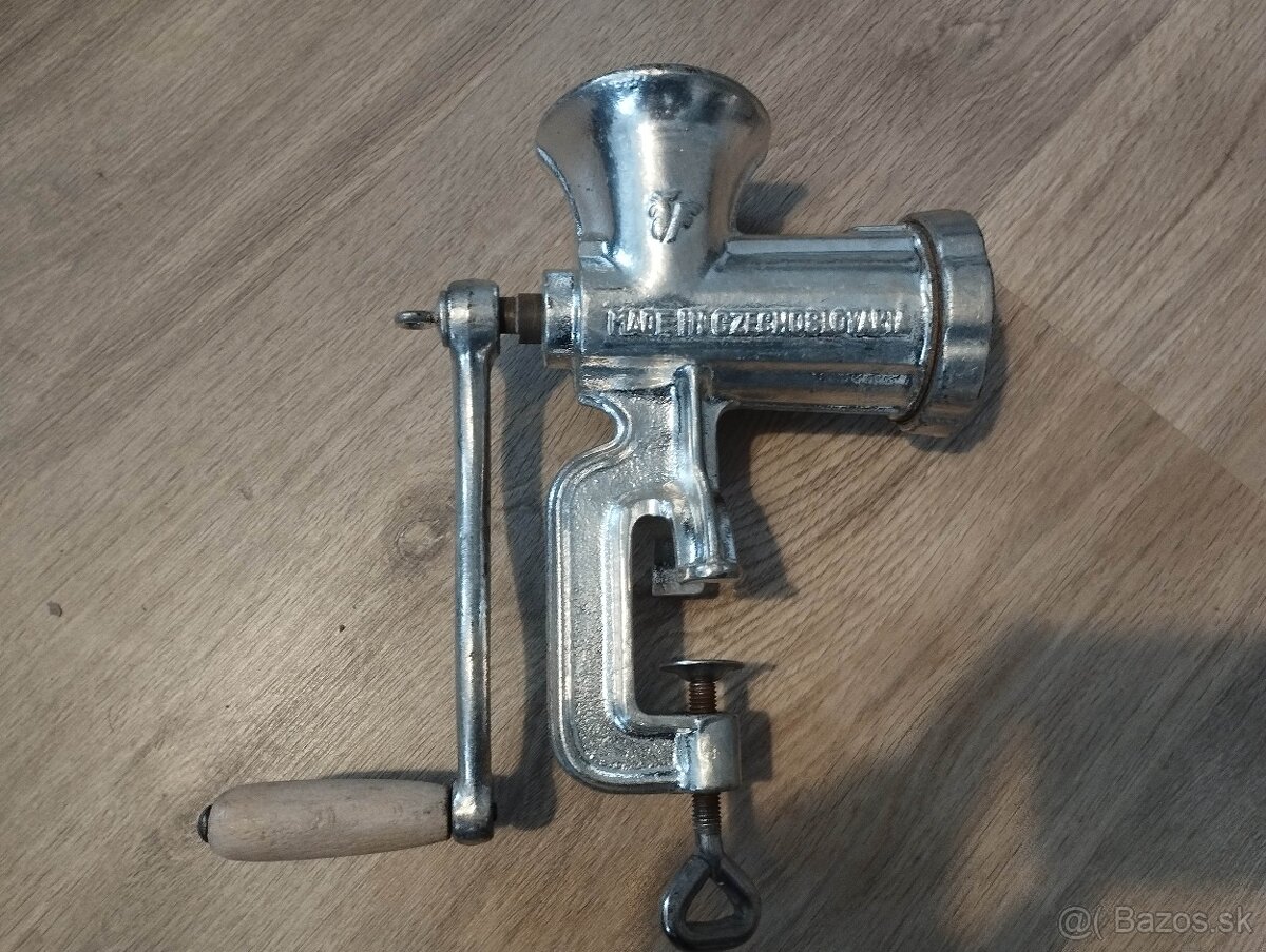 Mlynček na mäso SFINX 8 - 2