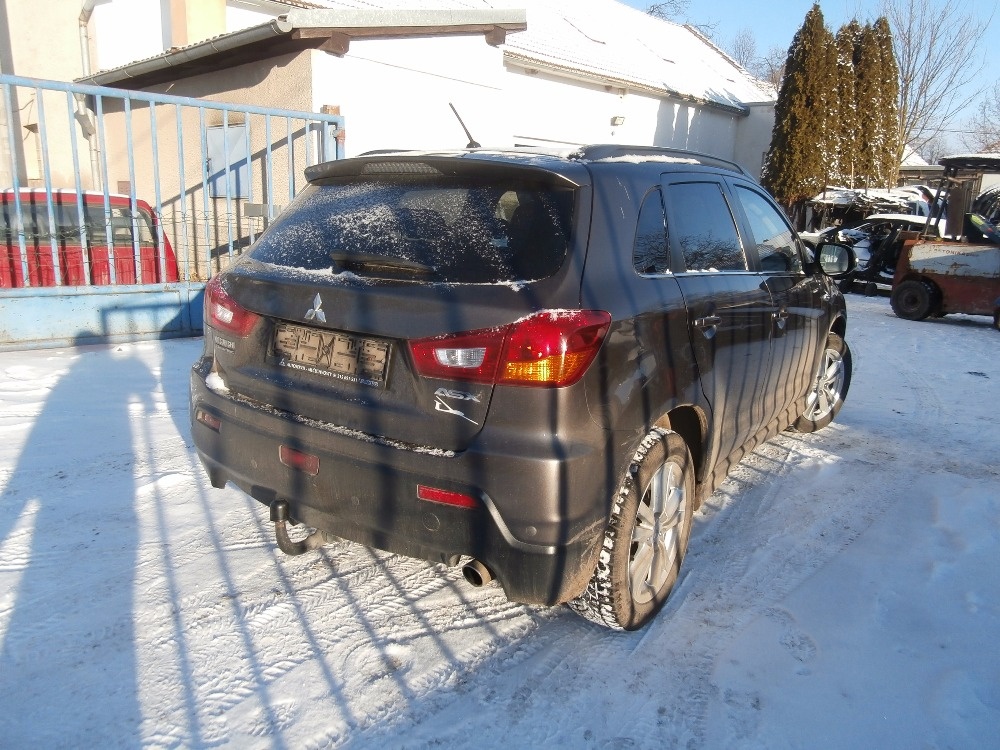 Mitsubishi ASX - 2