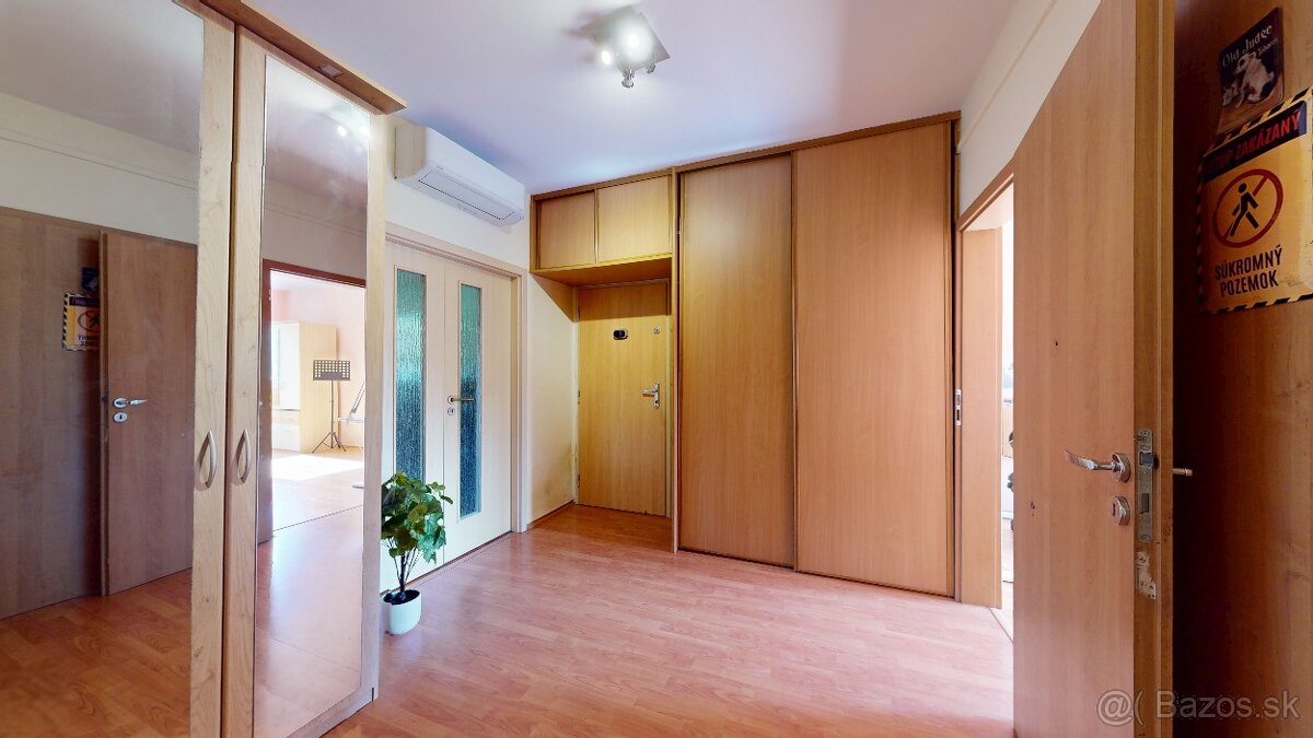 Laminátová podlaha - 2