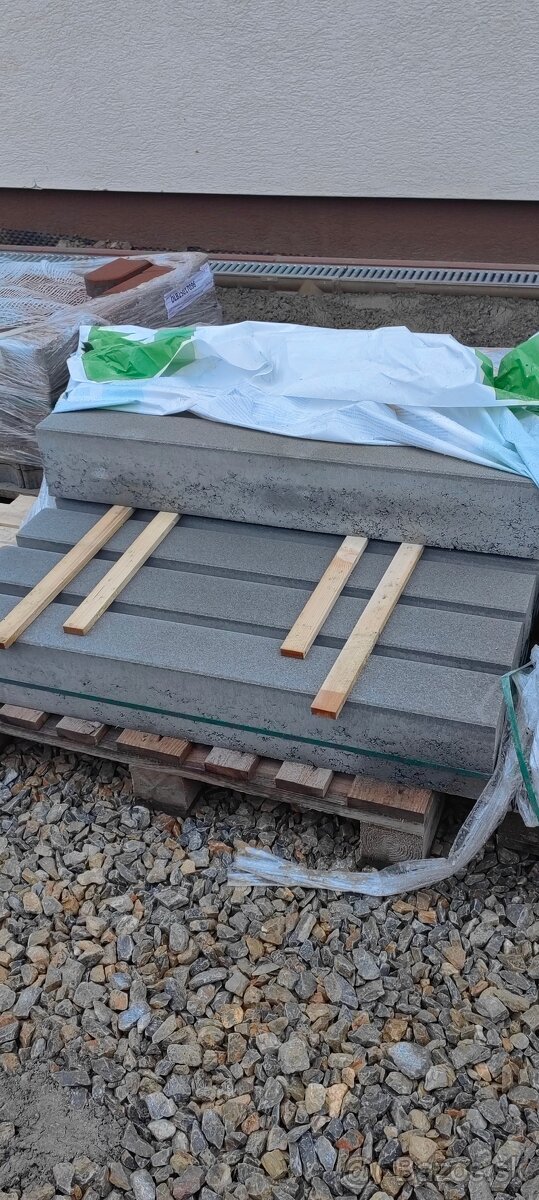 Nájazdový obrubník - 2