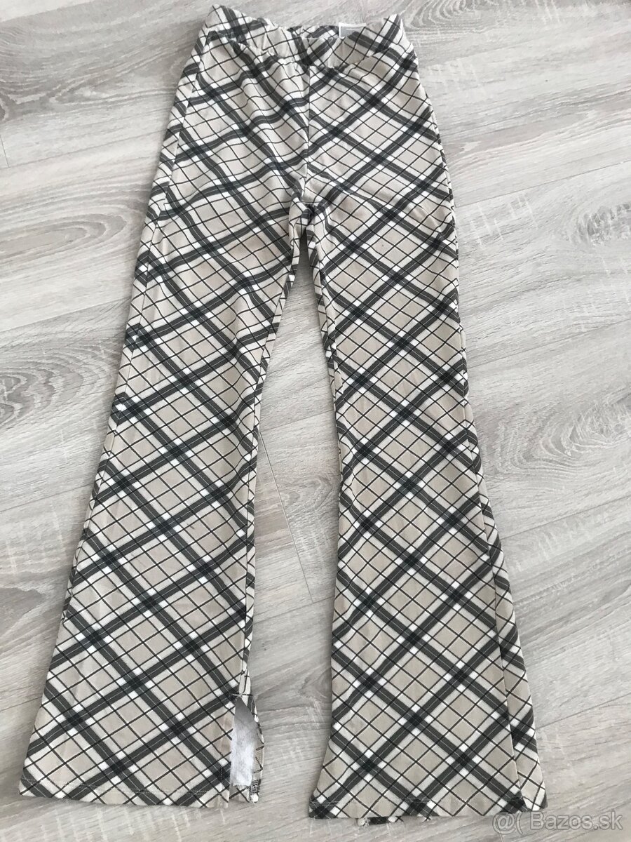 Predam lacno balik vel. 146-152 - 2