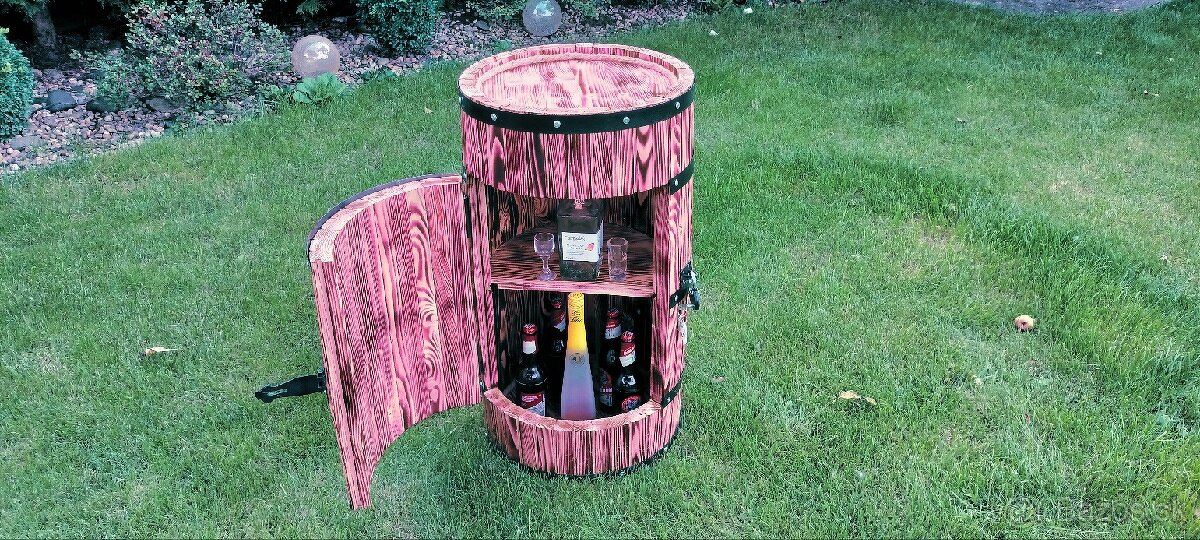 Predám NOVY drevený barový pult,sud, ZNIŽENA CENA - 2