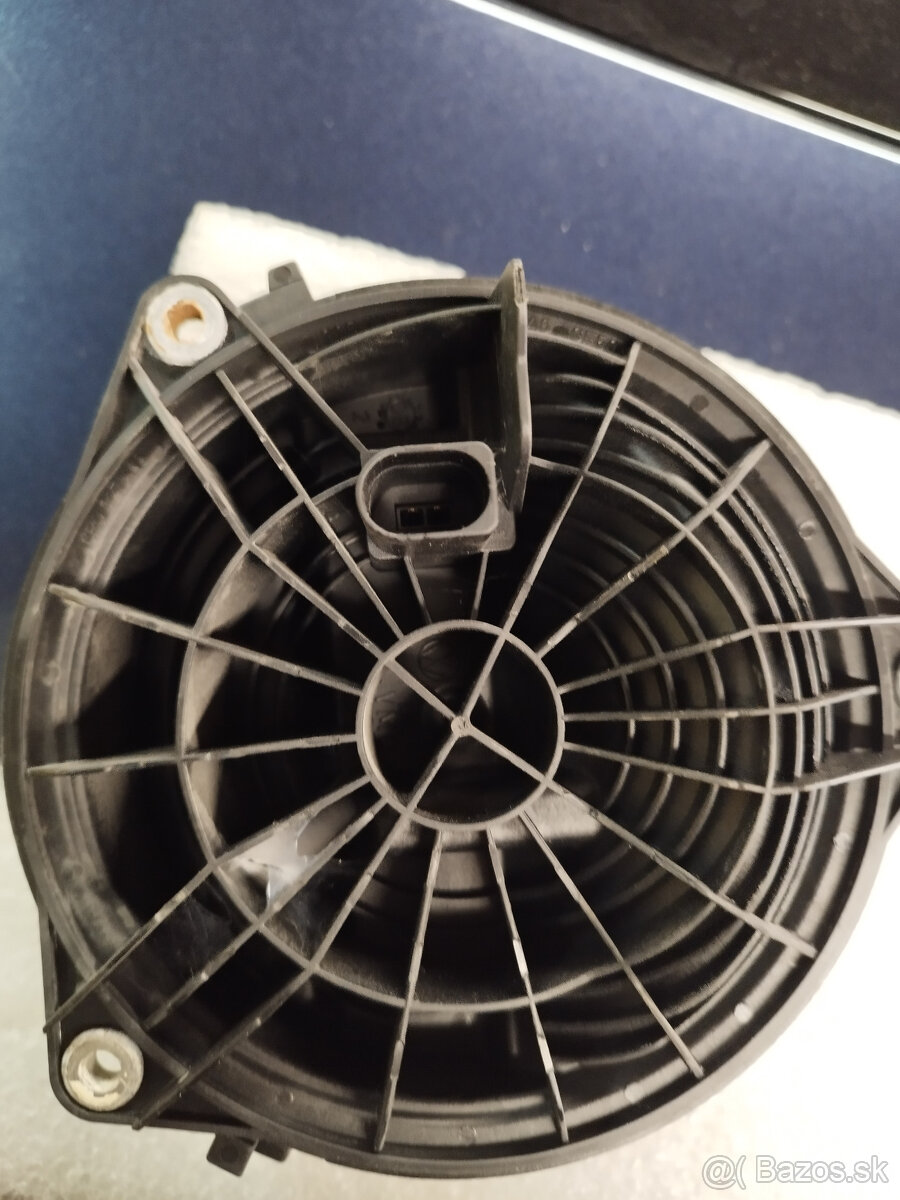 VW Passat CC zámok dverí - 2