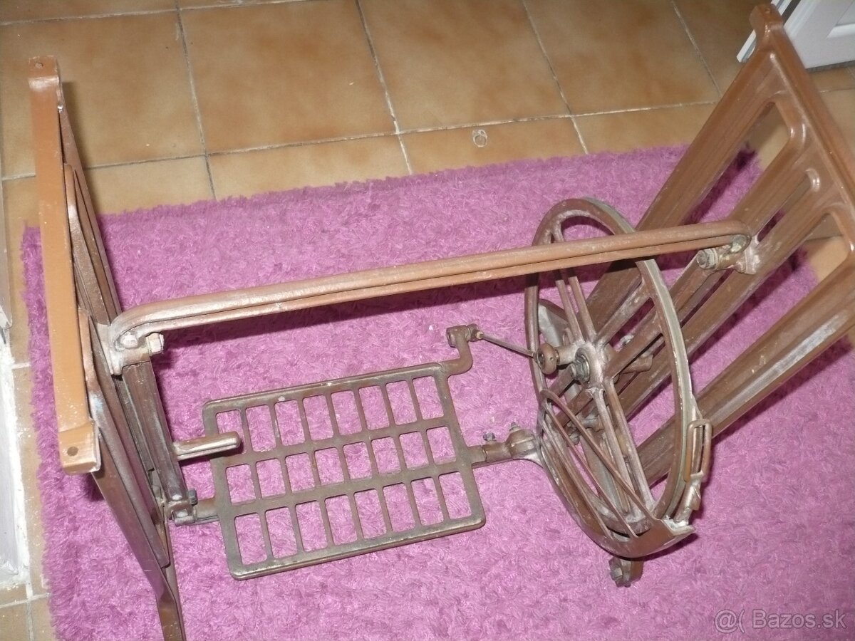 železný stolík na záhradu - 2