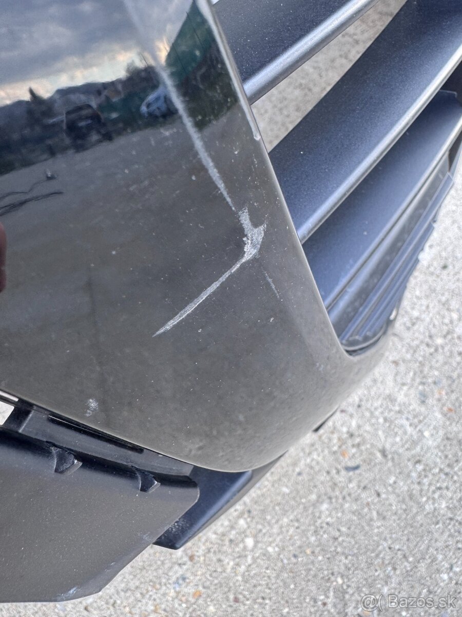 Audi Q3 maska blatník svetlo - 2