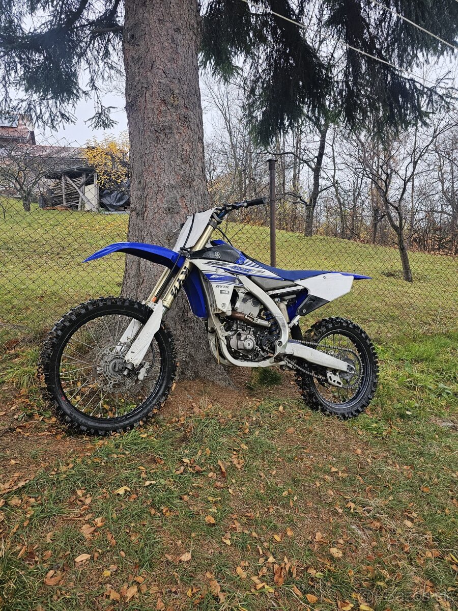 Yamaha - 2