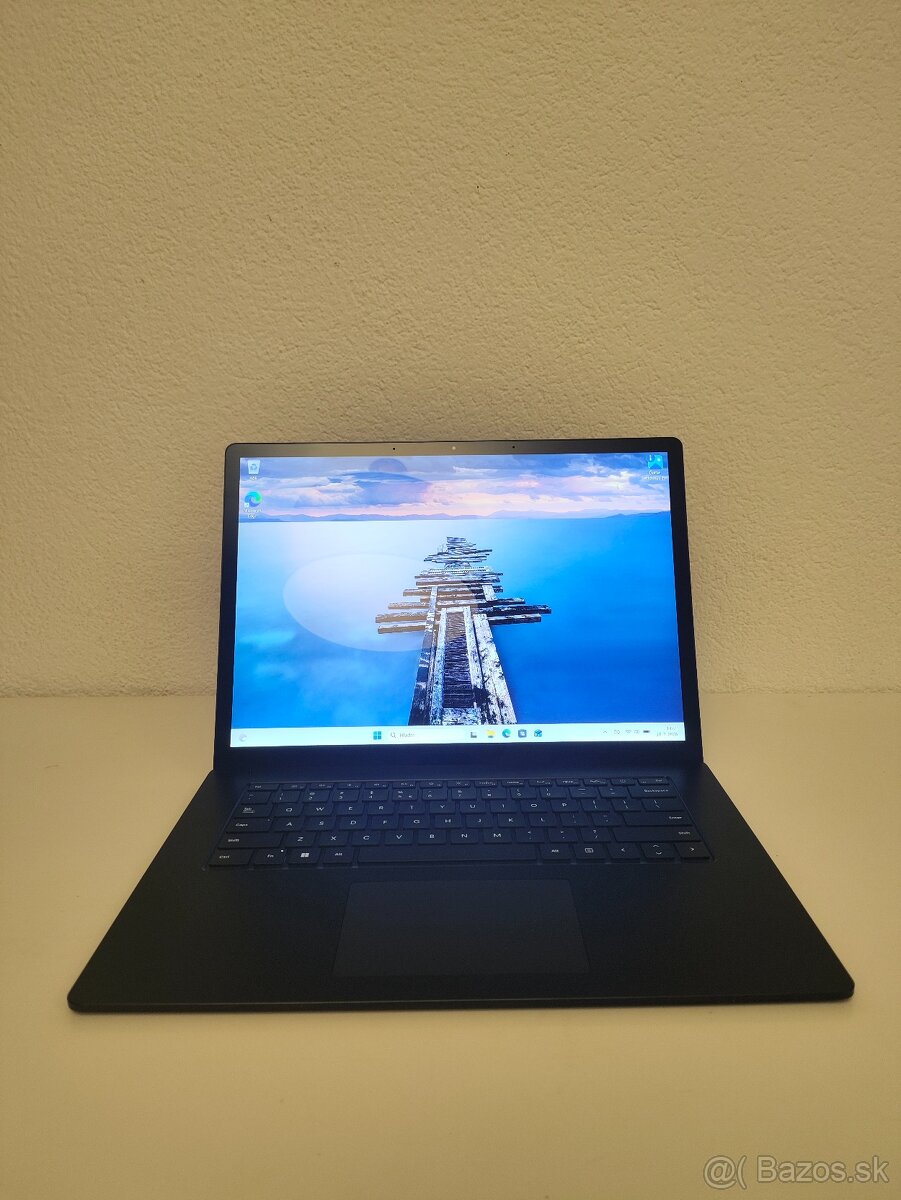 Microsoft Surface Laptop 5 15" | Core i7 • 32 GB RAM • 1 TB - 2