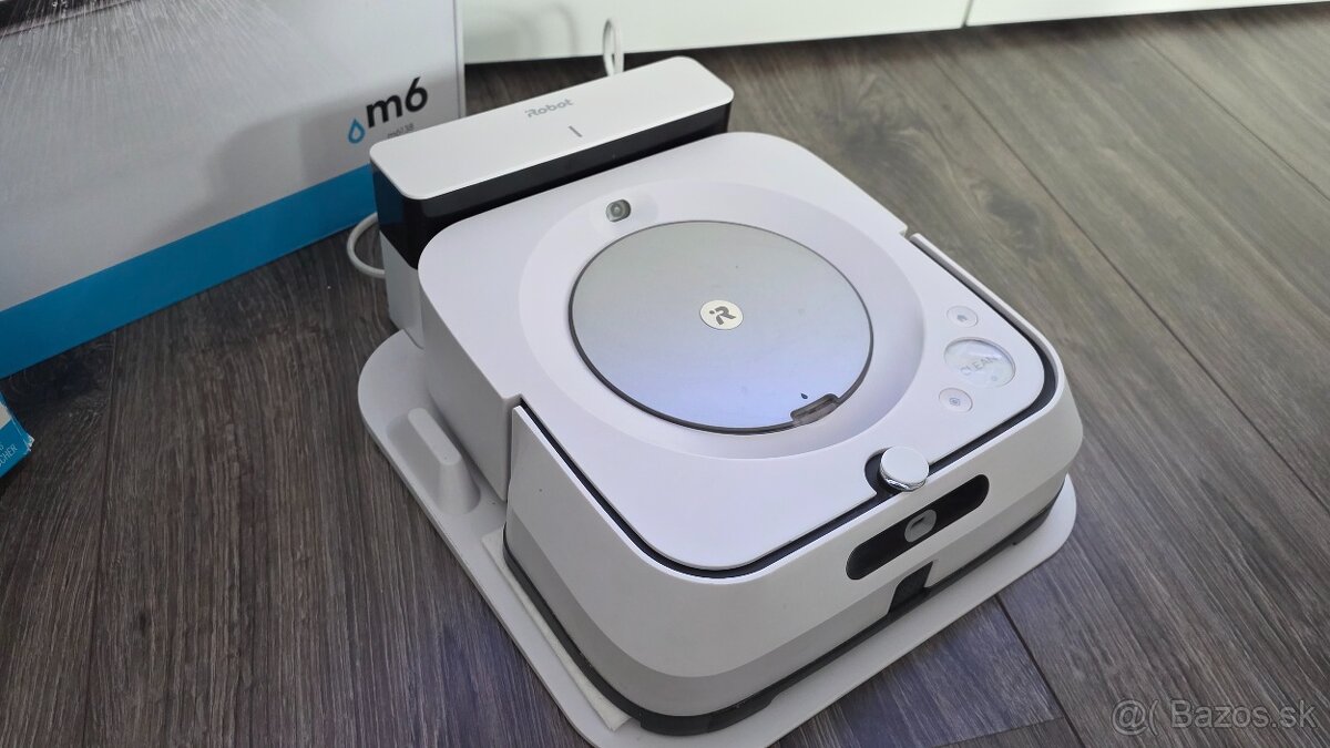 Predám špičkový robotický mop iRobot Brava Jet m6 - 2