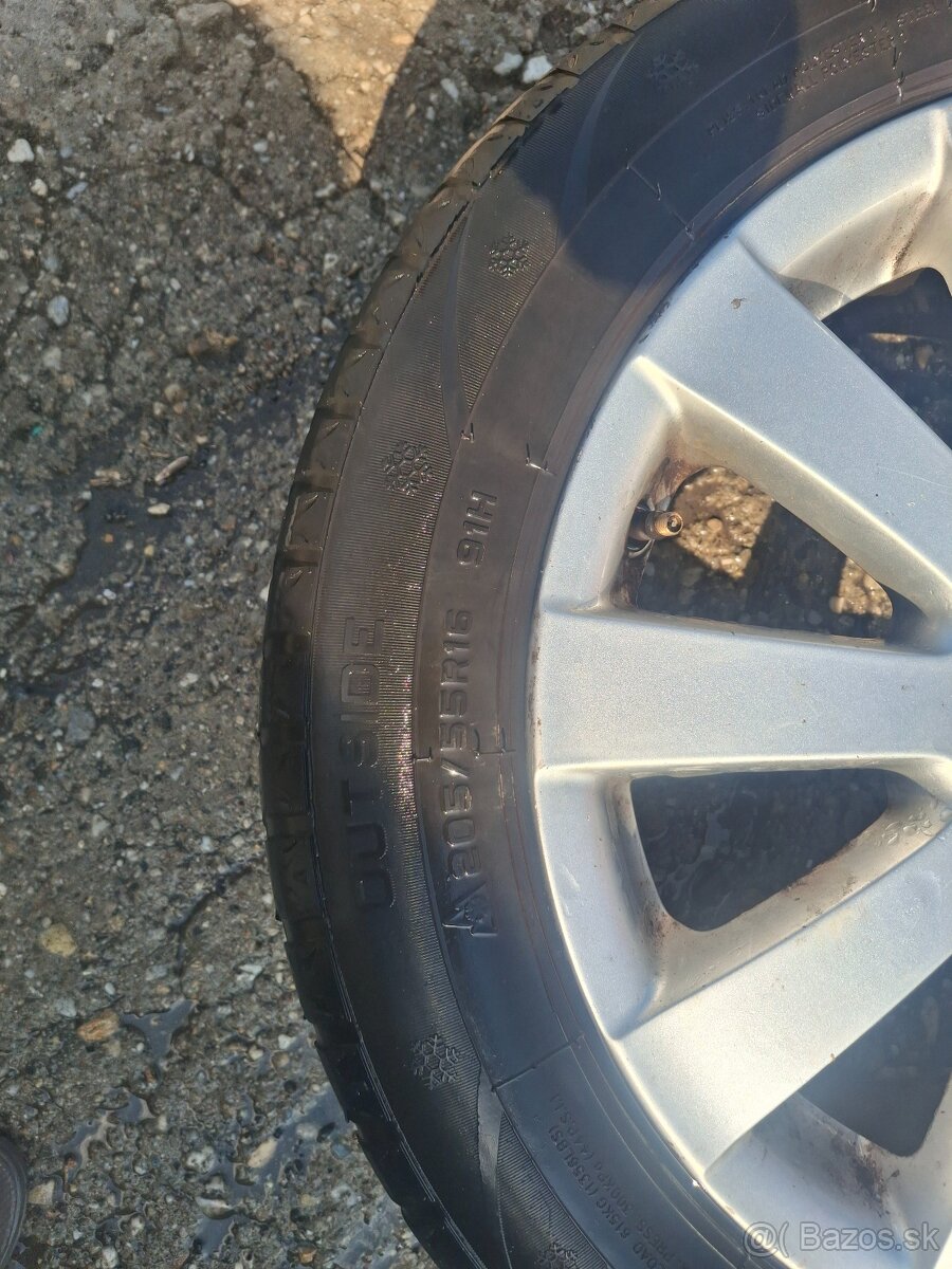 Predam elektrony 205/55 R16 zimne - 2