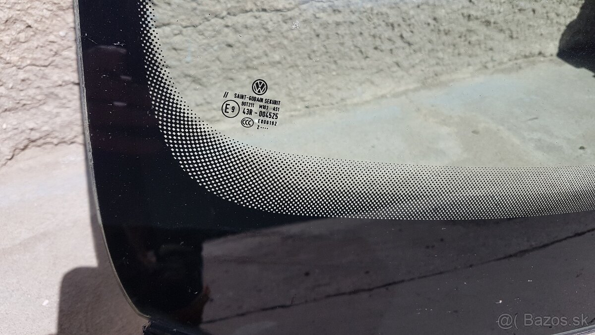 Čelné sklo na Volkswagen Polo 2012 - 2