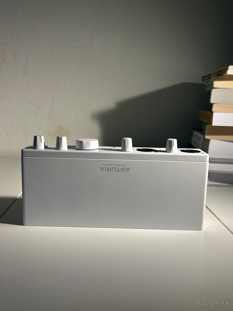 Arturia MiniFuse 2 zvuková karta - 2