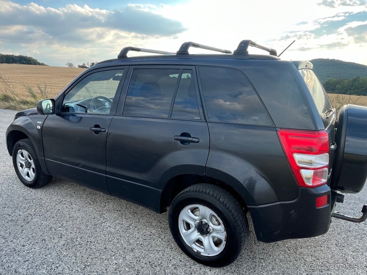 Predám Suzuki Grand Vitara 1,9 DDiS - 2