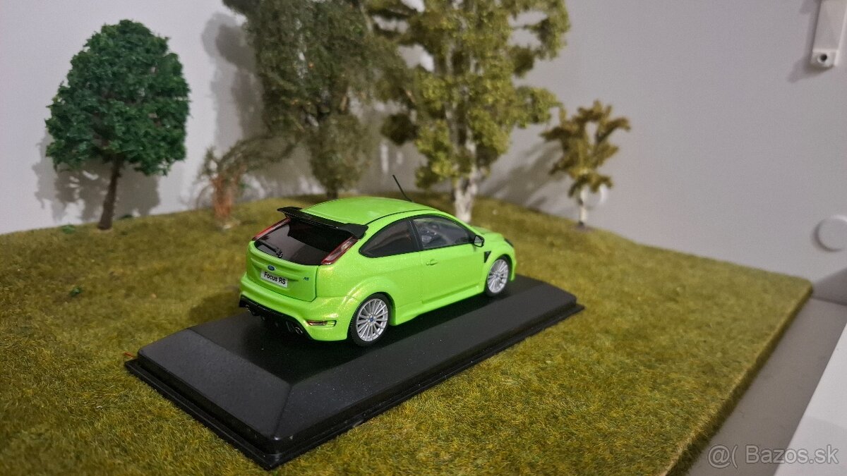 Ford Focus RS Mk2 1:43 Minichamps - 2
