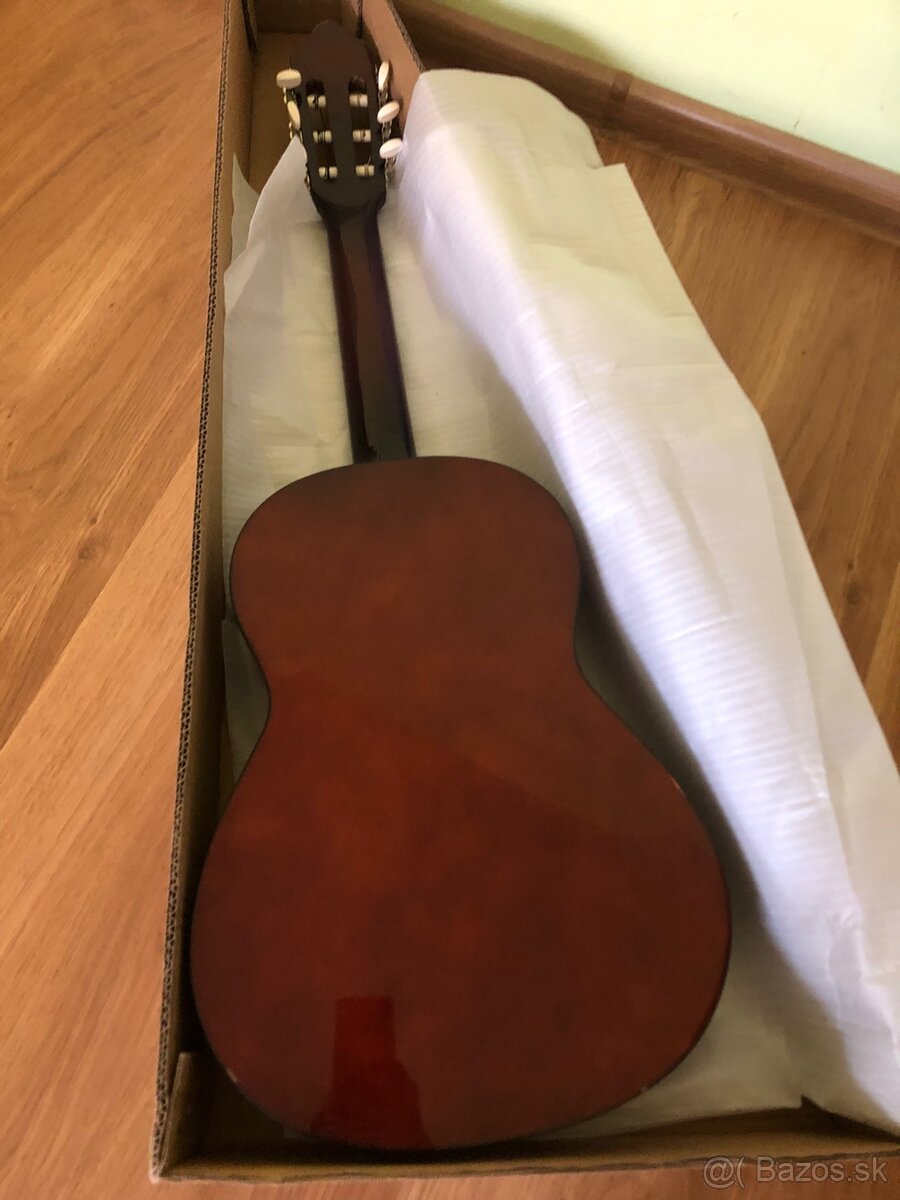 Gitara Valencia pre začiatočníkov - 2