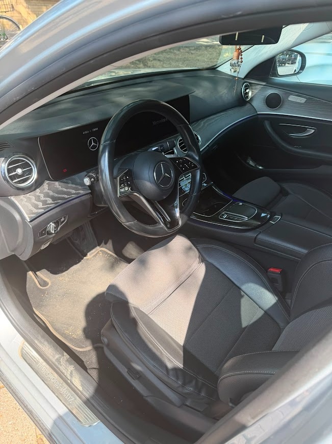 Mercedes-Benz E trieda 200d - 2