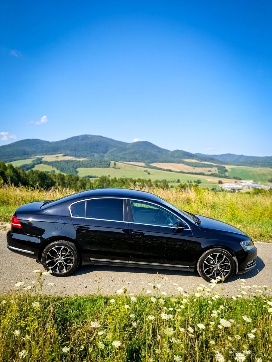 Volkswagen Passat B7 2.0 TDI Highline - 2