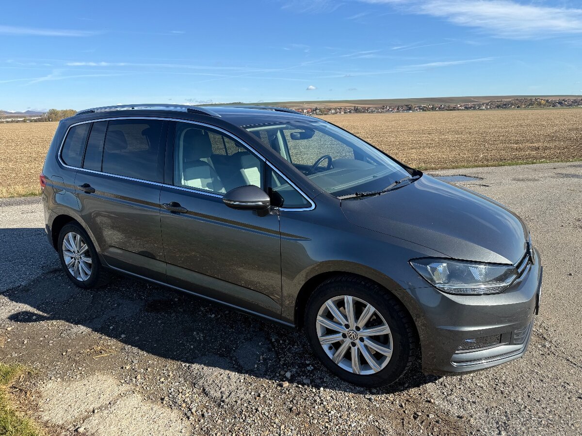 Volkswagen Touran 2.0TDi 110KW DSG 2019 - 2